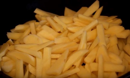 Рецепты жареной картошки с грибами на сковороде с фотографиями Рецепты жареной картошки с грибами на сковороде с фотографиями