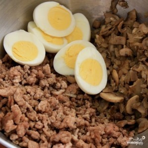 Блинчики с мясом и грибами Блинчики с мясом и грибами