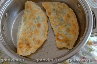 Чебуреки с яйцом и капустой кале Чебуреки с яйцом и капустой кале