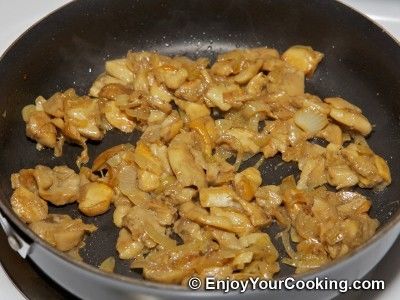 Грибной суп из замороженных грибов Грибной суп из замороженных грибов