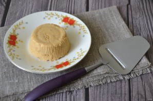 Норвежский коричневый сыр Норвежский коричневый сыр