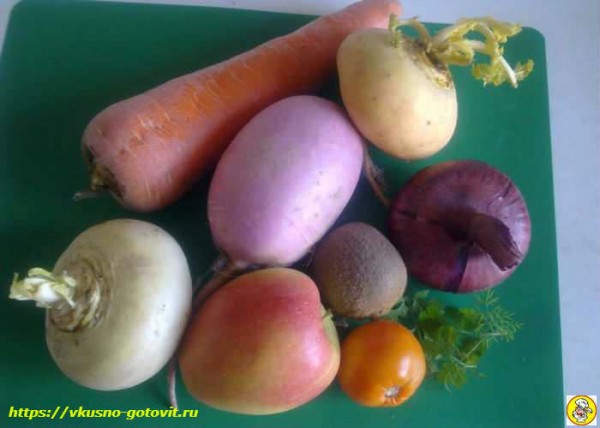 Салат с репой, морковью и яблоком — простой и вкусный рецепт