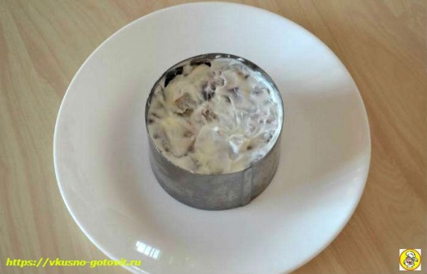 Селёдка под шубой &mdash; классический рецепт приготовления