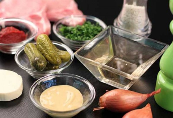 Стейк из свинины на сковороде, рецепт приготовления на кости в домашних условиях  Стейк из свинины на сковороде, рецепт приготовления на кости в домашних условиях