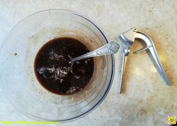  Как приготовить стейк из свинины в духовке &mdash; рецепт сочного и вкусного мяса с фотографиями