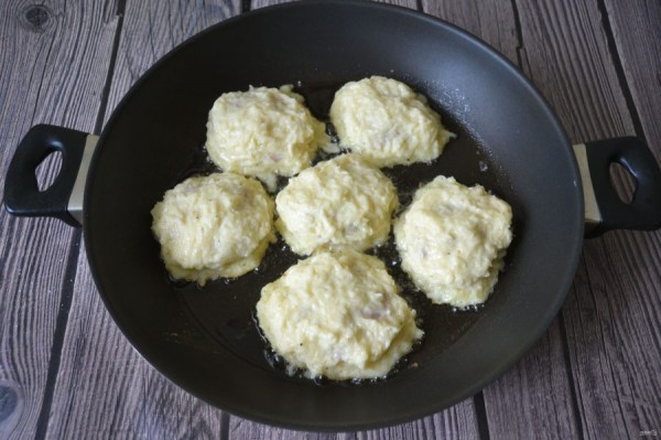 5 рецептов картофельных оладий с начинкой 5 рецептов картофельных оладий с начинкой