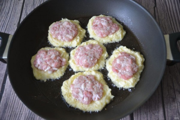 5 рецептов картофельных оладий с начинкой 5 рецептов картофельных оладий с начинкой