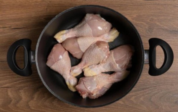 Куриные ножки с картошкой в духовке, самый вкусный рецепт на противне Куриные ножки с картошкой в духовке, самый вкусный рецепт на противне