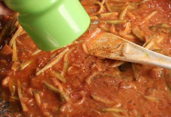 Стейк из свинины на сковороде, рецепт приготовления на кости в домашних условиях  Стейк из свинины на сковороде, рецепт приготовления на кости в домашних условиях