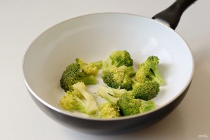 Азиатский суп с тыквой и брокколи