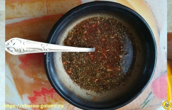 Курица с яблоками в духовке целиком, рецепт с хрустящей корочкой Курица с яблоками в духовке целиком, рецепт с хрустящей корочкой