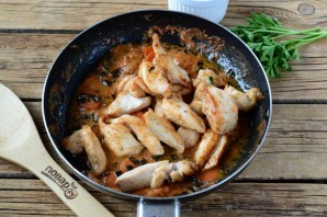 Бефстроганов из куриной грудки