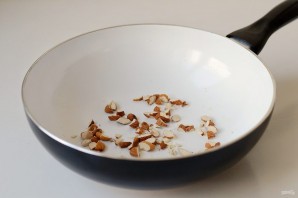 Брюссельская капуста с миндалем