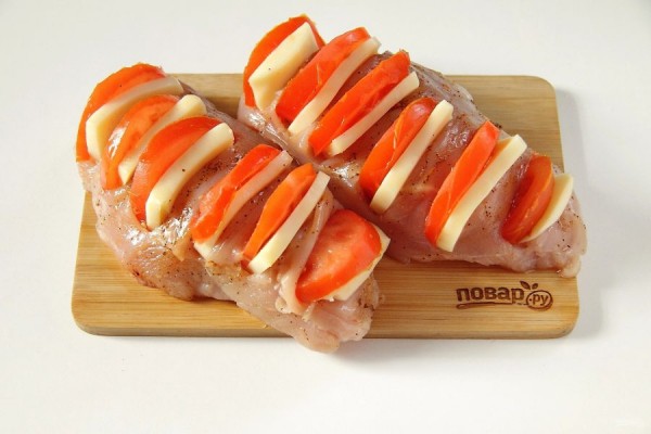 Быстрый ужин: как вкусно приготовить куриную грудку        