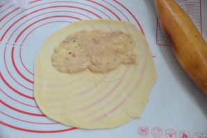 Чебуреки с рыбой Чебуреки с рыбой