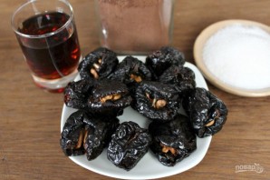 Чернослив в шоколаде с коньяком