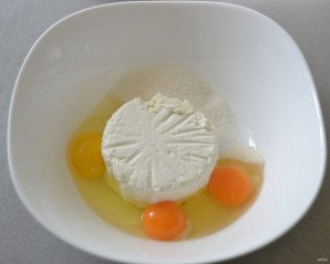 Французская ватрушка с безе Французская ватрушка с безе