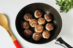 Фрикадельки с кабачками