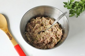 Фрикадельки с кабачками