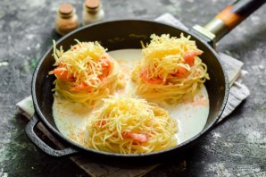 Гнезда с креветками Гнезда с креветками