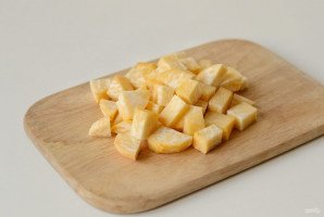 Гороховый суп с копченой паприкой