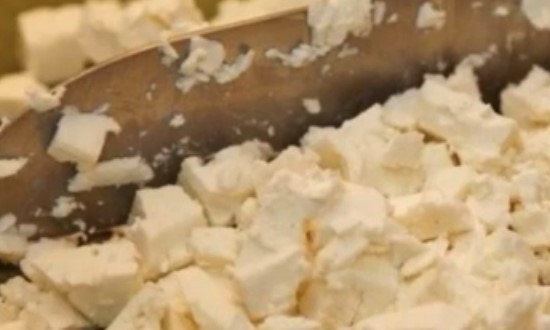 Греческий салат с пекинской капустой, сыром фетой и оливками — 10 домашних рецептов Греческий салат с пекинской капустой, сыром фетой и оливками — 10 домашних рецептов