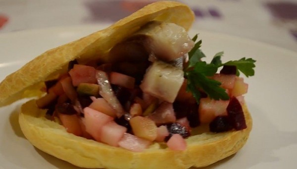 Как приготовить винегрет с селёдкой по классическим рецептам Как приготовить винегрет с селёдкой по классическим рецептам