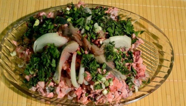 Как приготовить винегрет с селёдкой по классическим рецептам Как приготовить винегрет с селёдкой по классическим рецептам