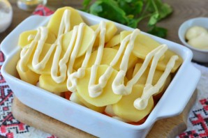 Картошка с мясом слоями в духовке