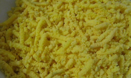 Классический салат «Мимоза» — рецепты с рисом, консервированной рыбой и яйцом Классический салат «Мимоза» — рецепты с рисом, консервированной рыбой и яйцом