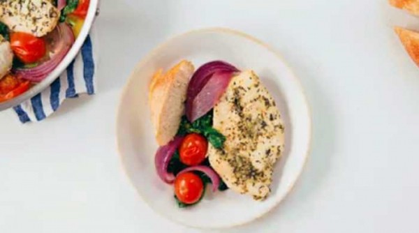 Куриная грудка на сковороде с овощами, простой и вкусный рецепт Куриная грудка на сковороде с овощами, простой и вкусный рецепт