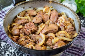 Куриная печень в соусе терияки Куриная печень в соусе терияки