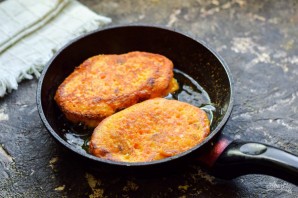 Морковные котлеты с изюмом Морковные котлеты с изюмом