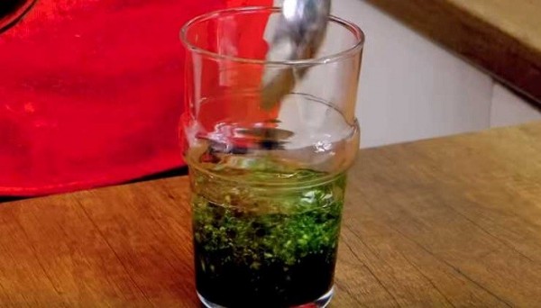 Очень вкусный салат с креветками и кальмарами, самые простые рецепты к празднику Очень вкусный салат с креветками и кальмарами, самые простые рецепты к празднику