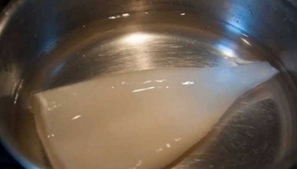 Очень вкусный салат с креветками и кальмарами, самые простые рецепты к празднику Очень вкусный салат с креветками и кальмарами, самые простые рецепты к празднику