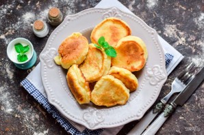 Оладьи из рисовой муки на кефире Оладьи из рисовой муки на кефире