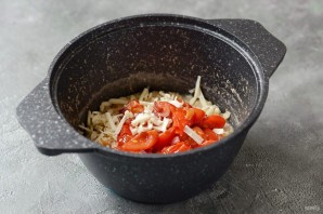 Овсяная каша с помидорами и сыром