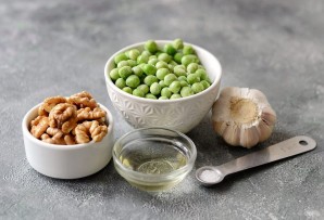 Паштет из зеленого горошка