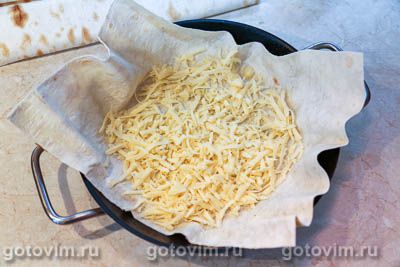 Пирог из лаваша с ветчиной и сыром