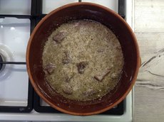 Простой рецепт невероятно нежной говядины в духовке Простой рецепт невероятно нежной говядины в духовке