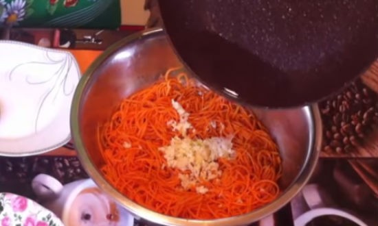 Салат из цветной капусты по-корейски с морковью — очень вкусные рецепты приготовления Салат из цветной капусты по-корейски с морковью — очень вкусные рецепты приготовления