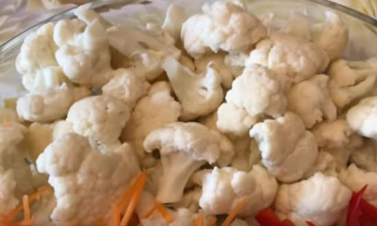 Салат из цветной капусты по-корейски с морковью — очень вкусные рецепты приготовления Салат из цветной капусты по-корейски с морковью — очень вкусные рецепты приготовления