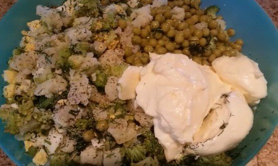 Салат из цветной капусты с яйцом — 7 рецептов очень вкусных салатов