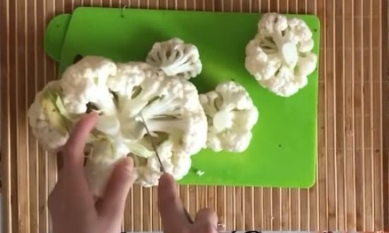 Салат из цветной капусты с помидорами и сыром &mdash; рецепты простые и вкусные с фотографиями