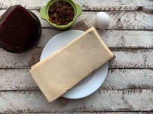 Штрудель с изюмом Штрудель с изюмом