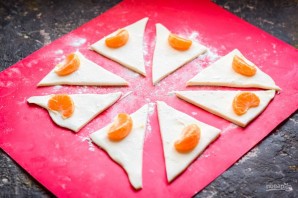 Слойки с мандаринами