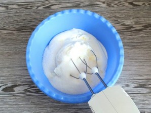 Сметанное желе с бананом