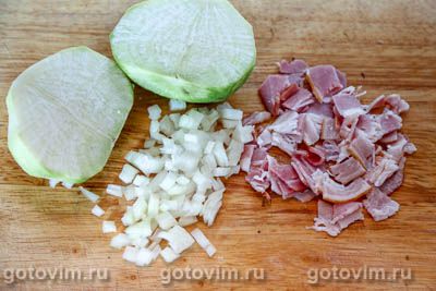 Суп из редьки с беконом