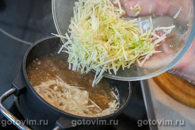 Суп из редьки с беконом