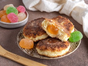 Сырники с мармеладом Сырники с мармеладом